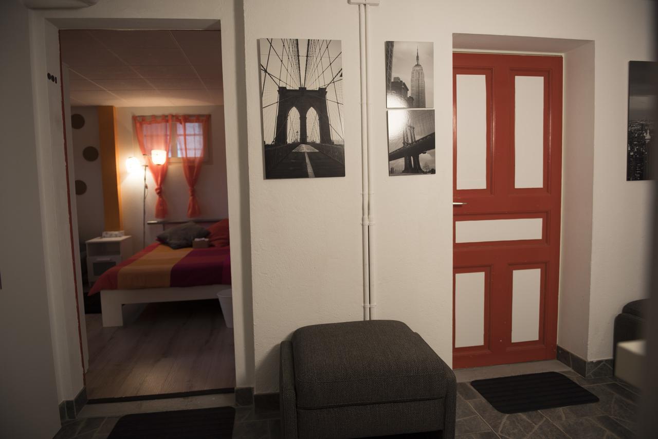House - Séjour chez l'habitant